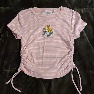 Cute flower embroidered crop top